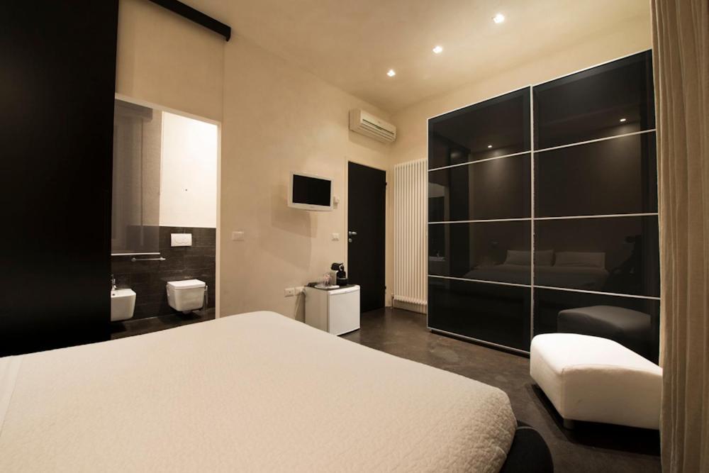 B&B Lounge ปอร์โต ซันเตลปีดิโอ ภายนอก รูปภาพ